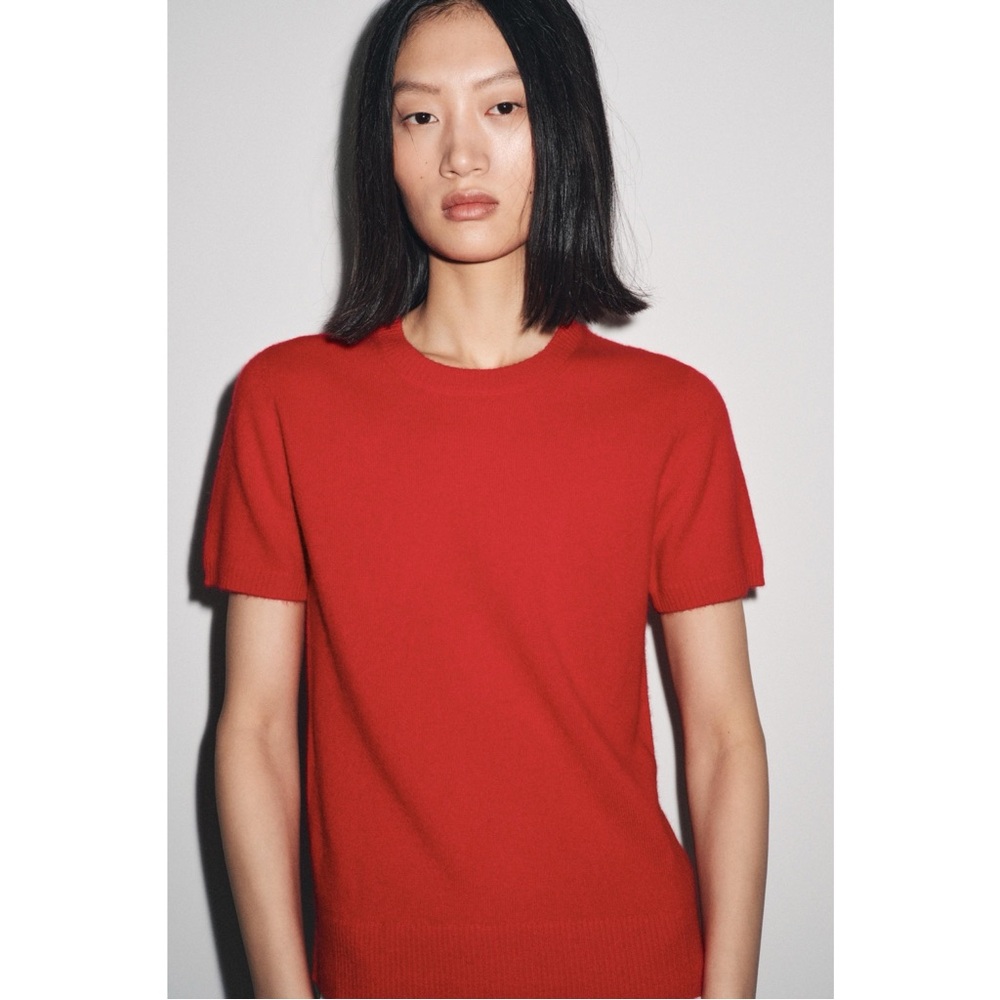 NWOT Zara Collection 100% Cashmere Short Sleeve Red Sweater size Medium